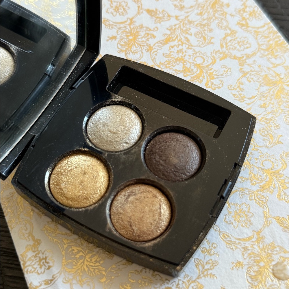 CHANEL Les 4 OMBRES 274 CODES ELEGANTS Eyeshadow Quad